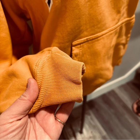 VINTAGE UNIVERSITY OF MICHIGAN GOLD HOODED SWEATSHIRT WOLVERINES COLLEGE 1980s - Picture 7 of 15